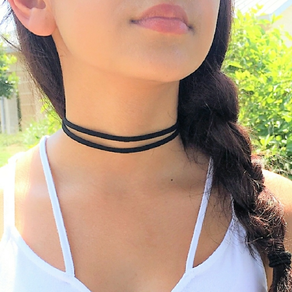Double wrapped choker